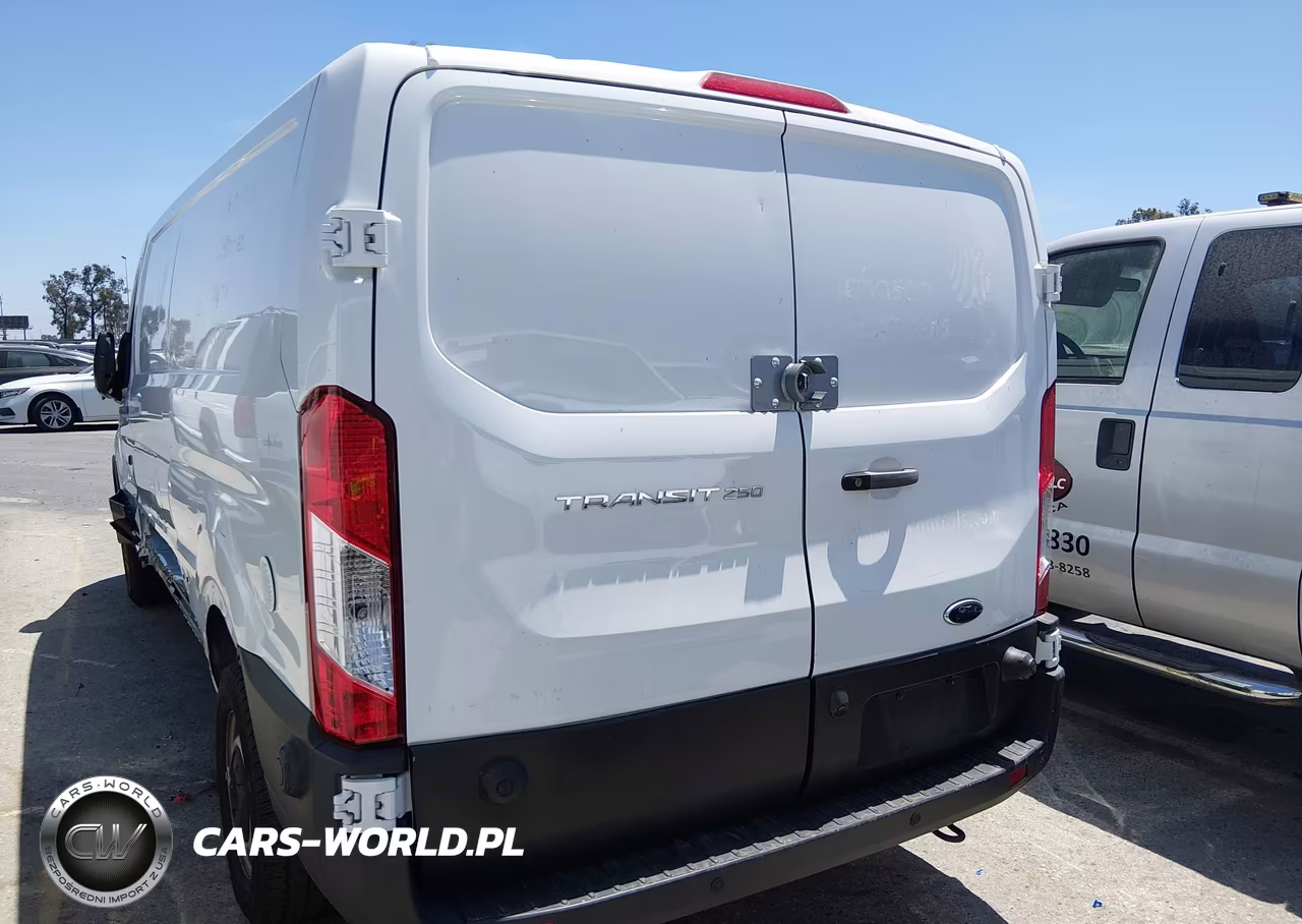 2024 Ford Transit-250 VIN:1FTBR1Y86RKA68142 - 3