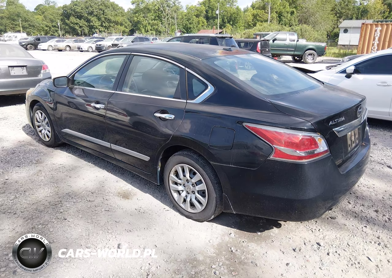 2015 Nissan Altima 2.5 S VIN:1N4AL3AP6FC105616 - 3