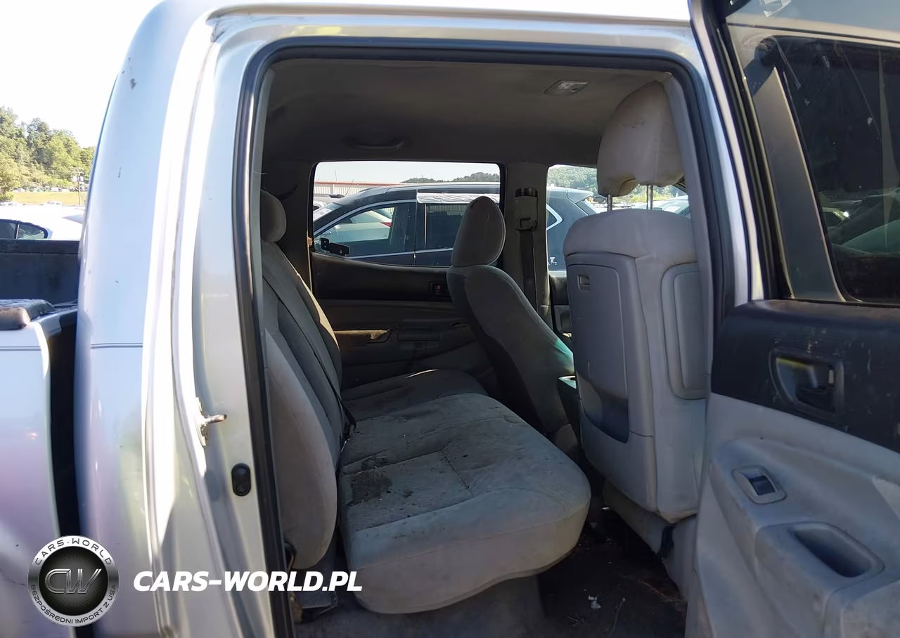2010 Toyota Tacoma Prerunner V6 VIN:5TEJU4GN2AZ697979 - 8