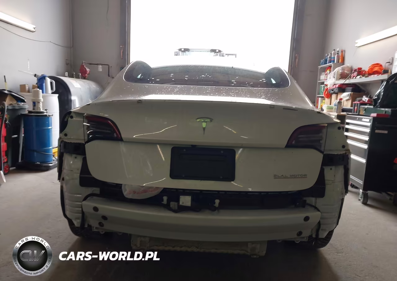 2023 Tesla Model 3 Performance Dual Motor All-Wheel Drive VIN:5YJ3E1EC5PF503123 - 17