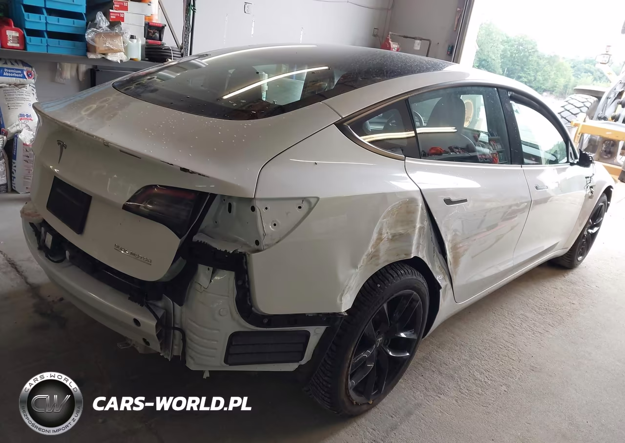 2023 Tesla Model 3 Performance Dual Motor All-Wheel Drive VIN:5YJ3E1EC5PF503123 - 4