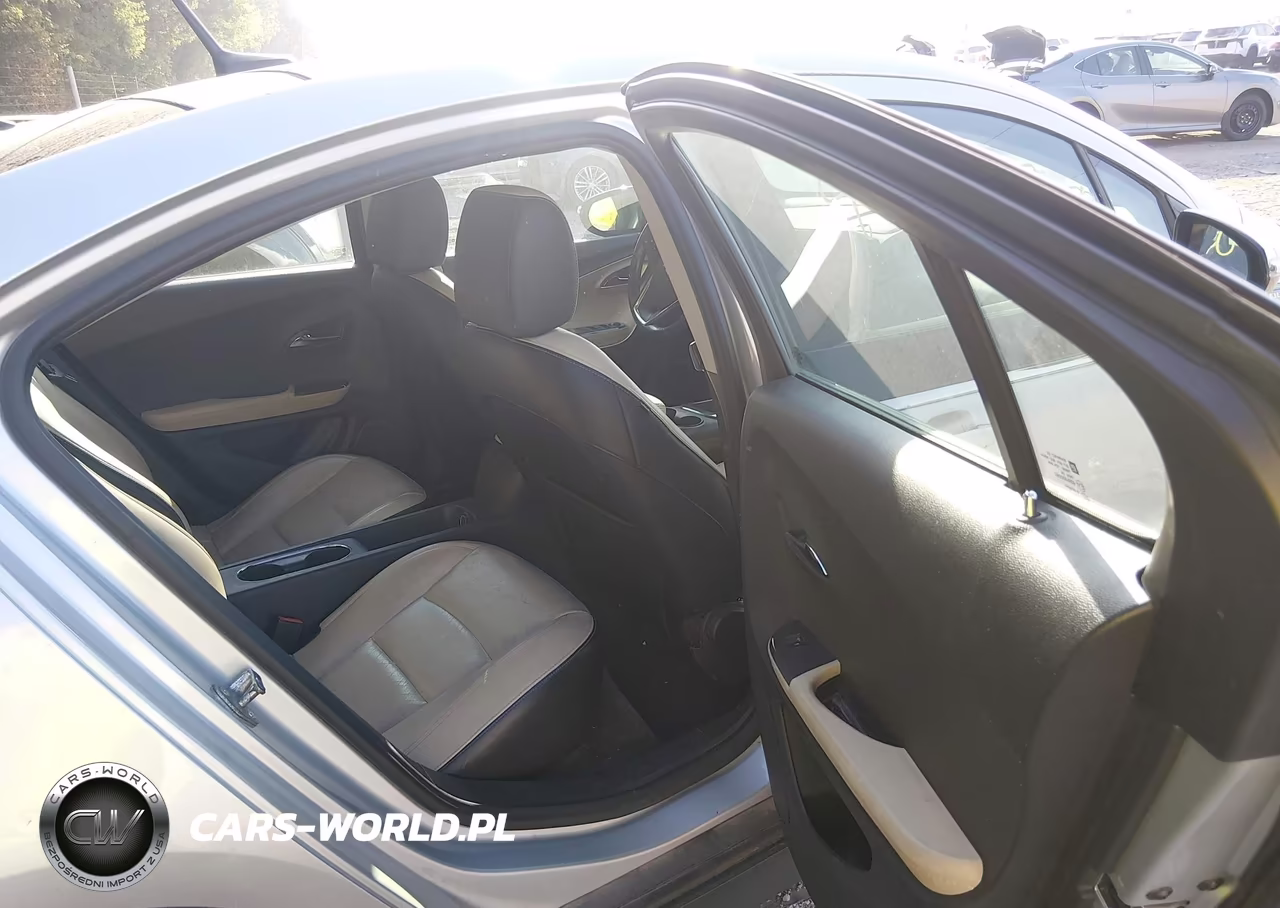 2012 Chevrolet Volt VIN:1G1RD6E49CU104017 - 8