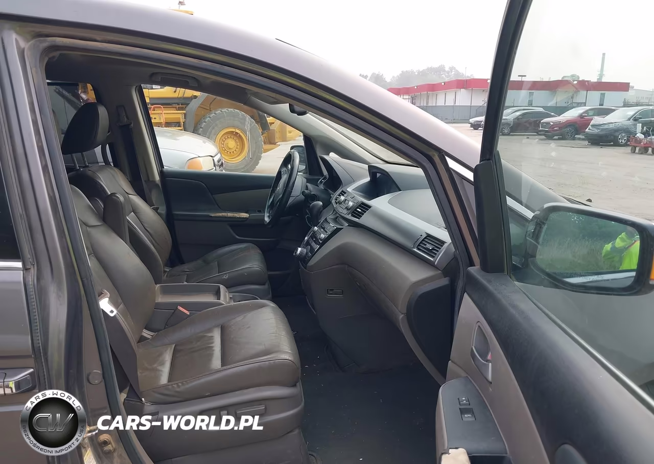 2013 Honda Odyssey Touring-Touring Elite VIN:5FNRL5H94DB011590 - 5