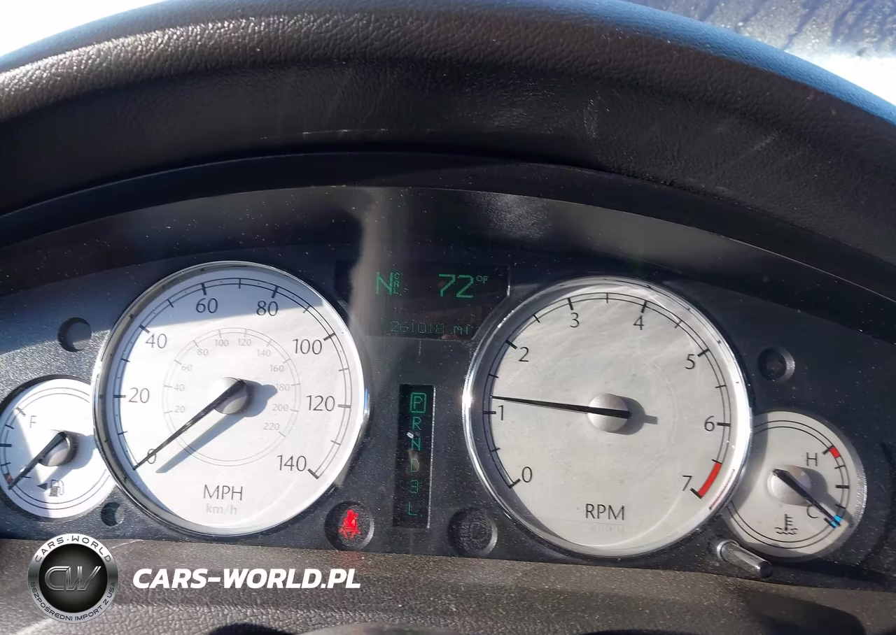 2005 Chrysler 300 Touring VIN:2C3JA53G15H538169 - 7