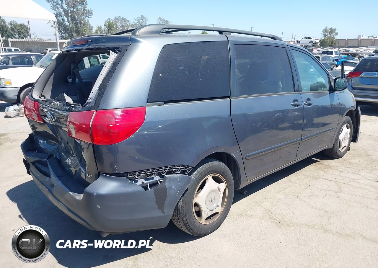 2009 Toyota Sienna Le VIN:5TDZK23C49S231058 - 4