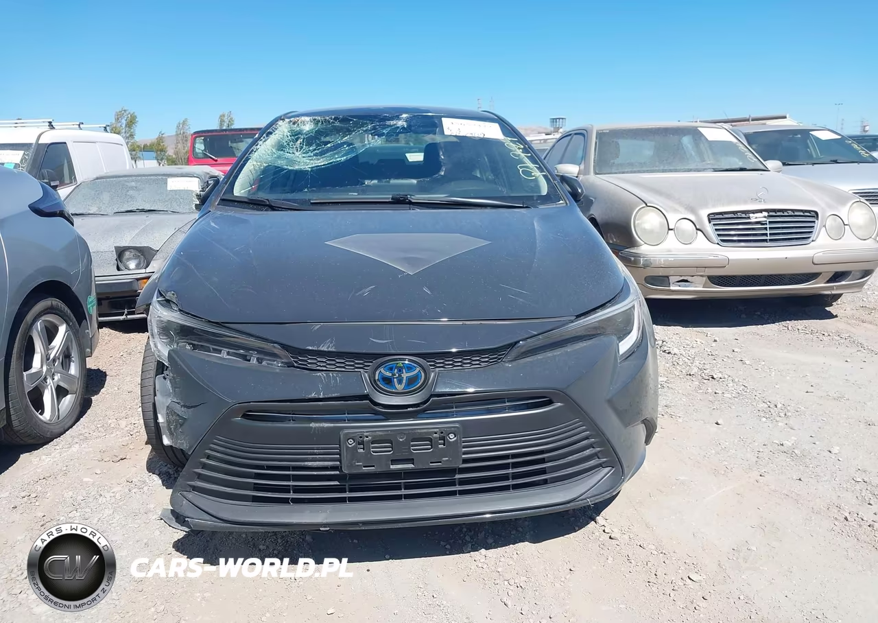 2024 Toyota Corolla Hybrid Le VIN:JTDBCMFE4R3028728 - 12