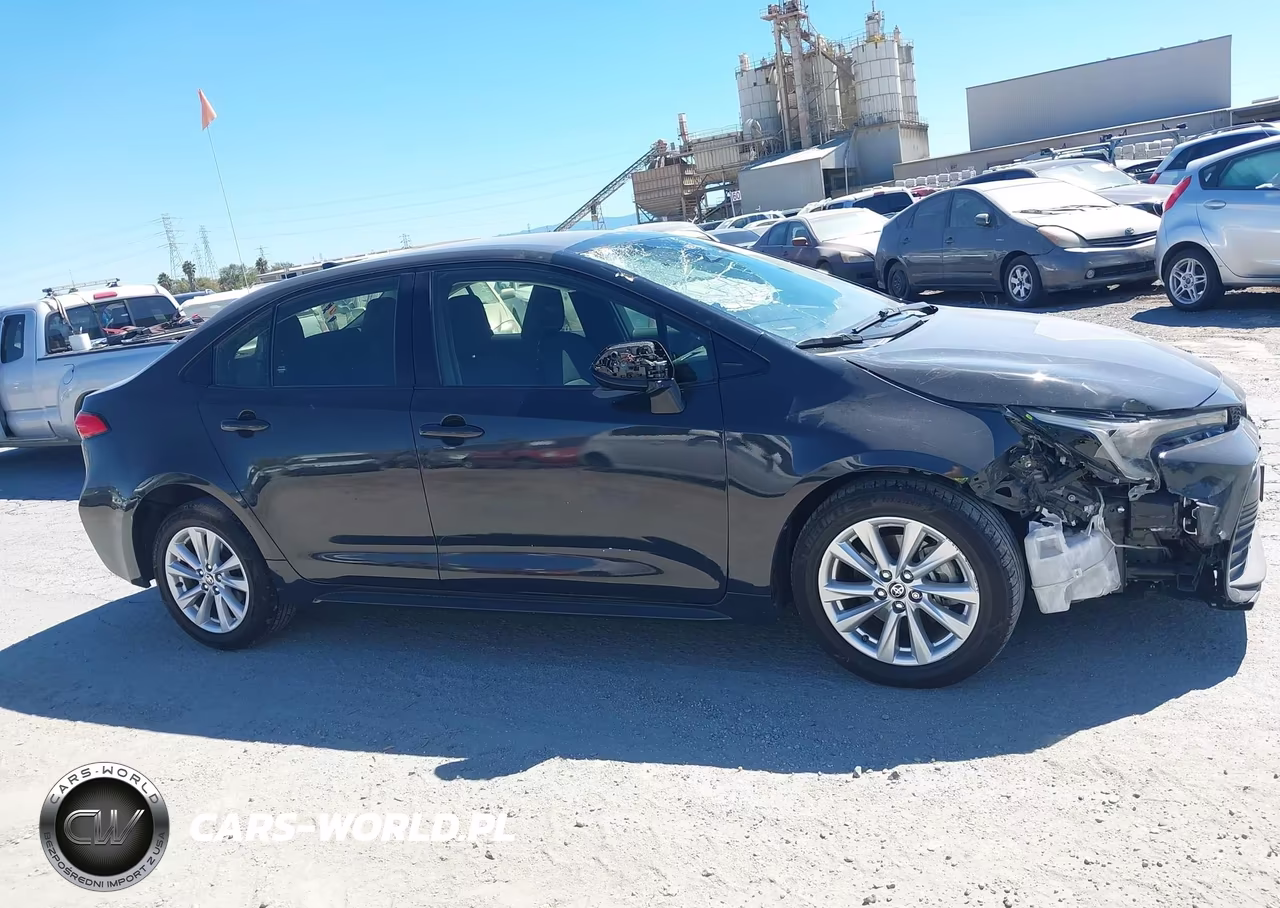 2024 Toyota Corolla Hybrid Le VIN:JTDBCMFE4R3028728 - 13