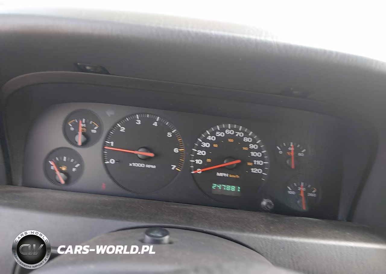 2001 Jeep Grand Cherokee Laredo VIN:1J4GX48S41C553042 - 7