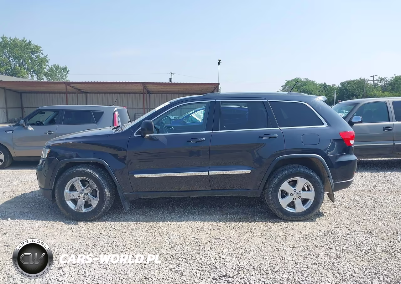 2013 Jeep Grand Cherokee Laredo VIN:1C4RJFAG4DC513999 - 14