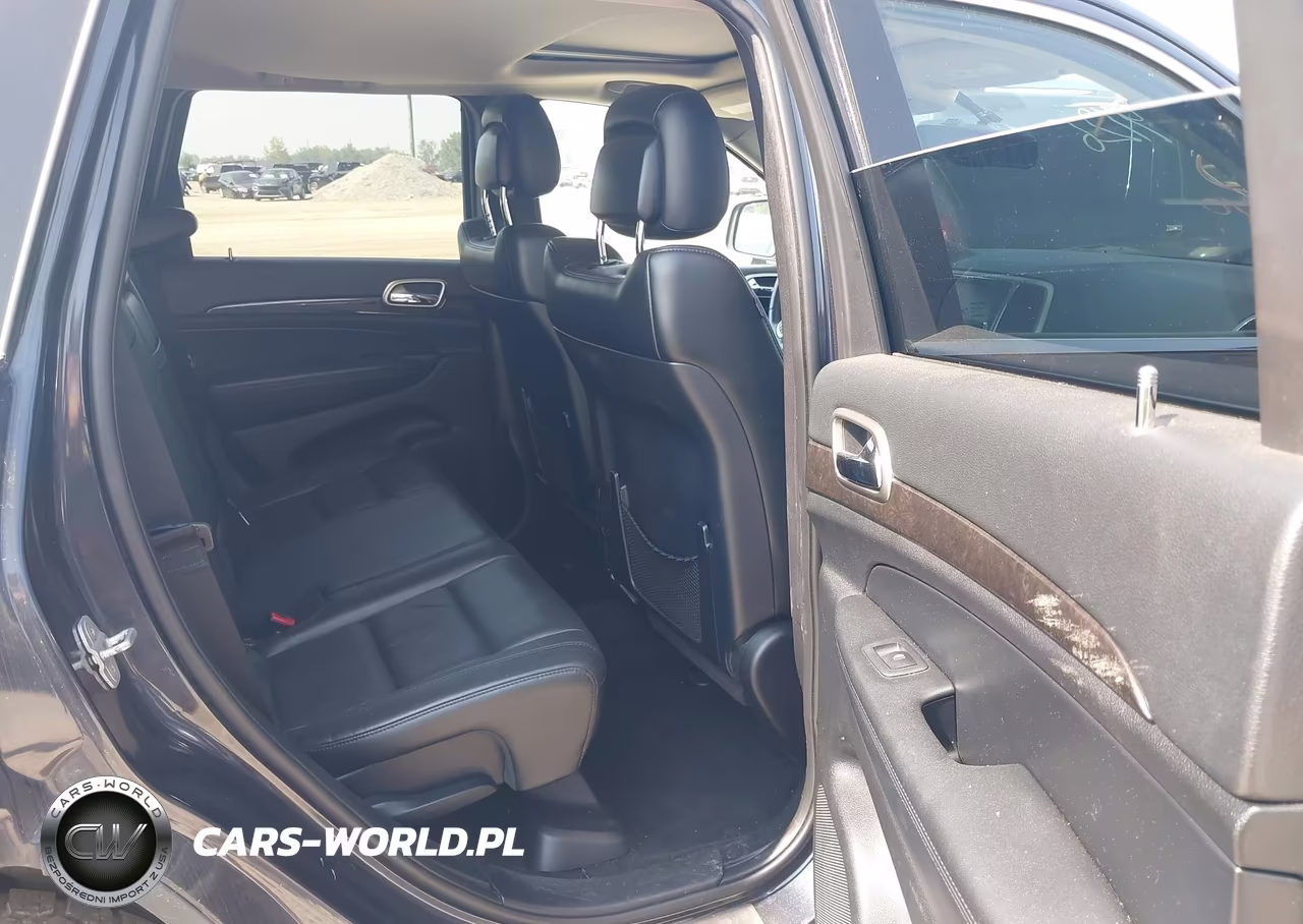 2013 Jeep Grand Cherokee Laredo VIN:1C4RJFAG4DC513999 - 8