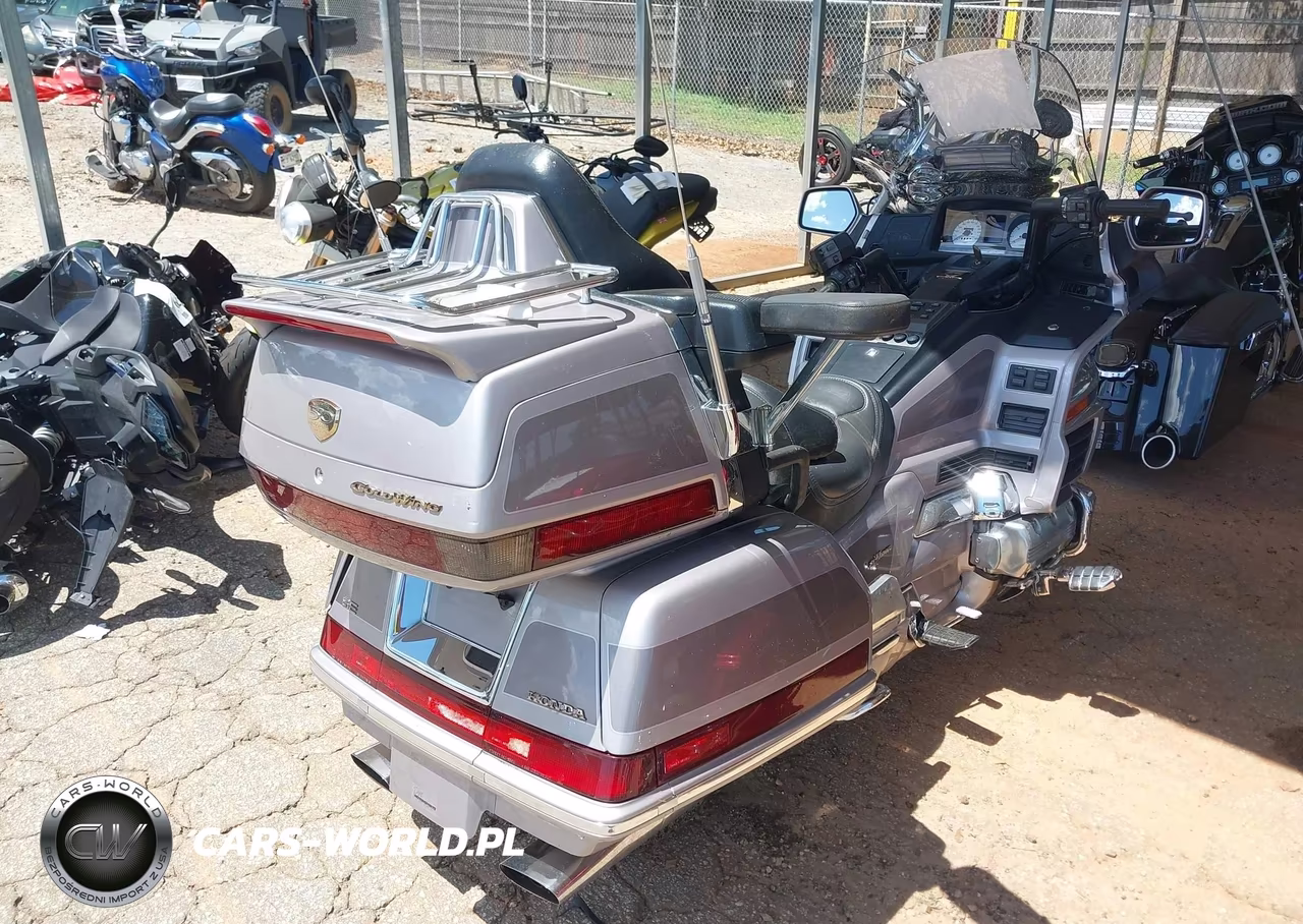 1999 Honda Gl1500 Se12 VIN:1HFSC2231XA102856 - 4