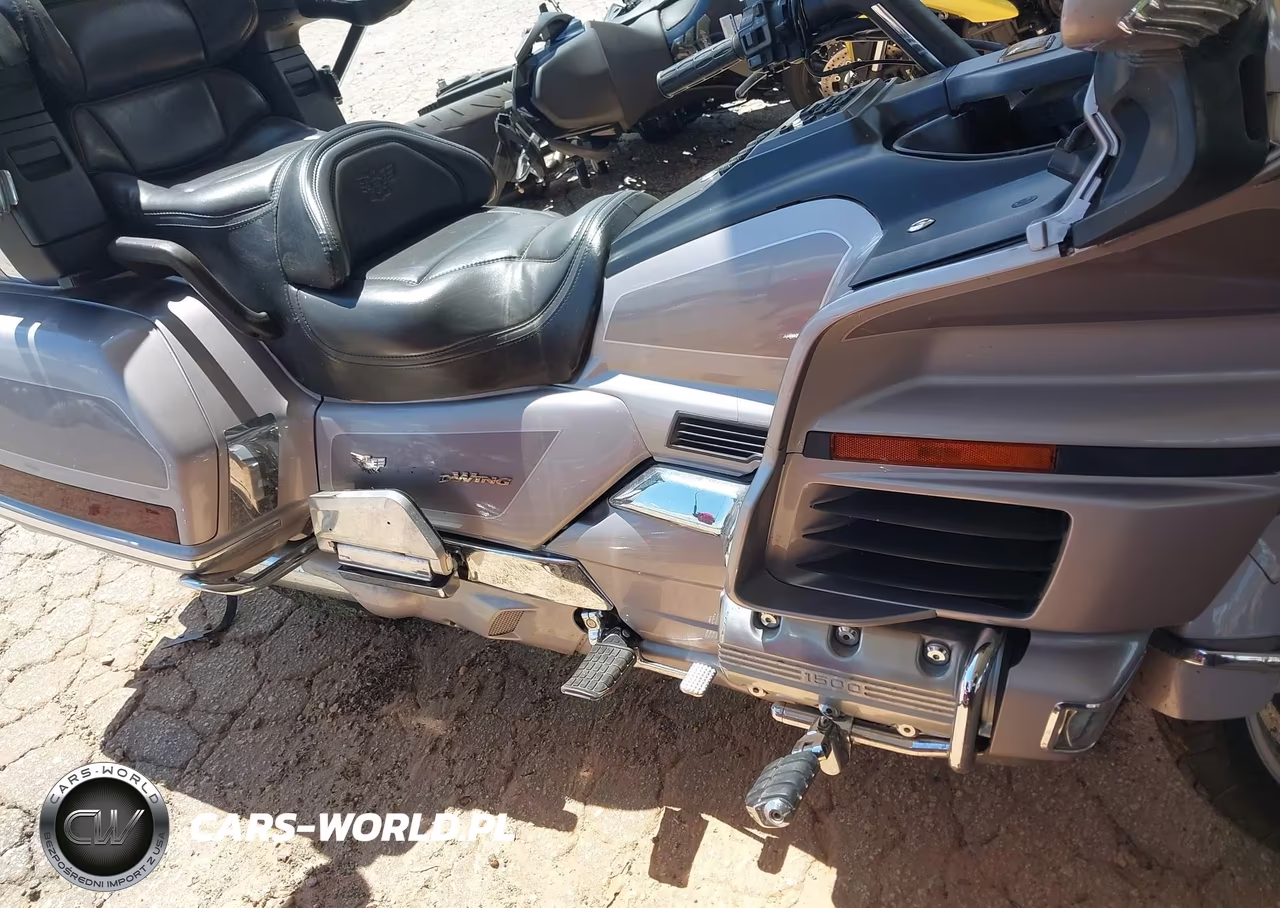 1999 Honda Gl1500 Se12 VIN:1HFSC2231XA102856 - 8