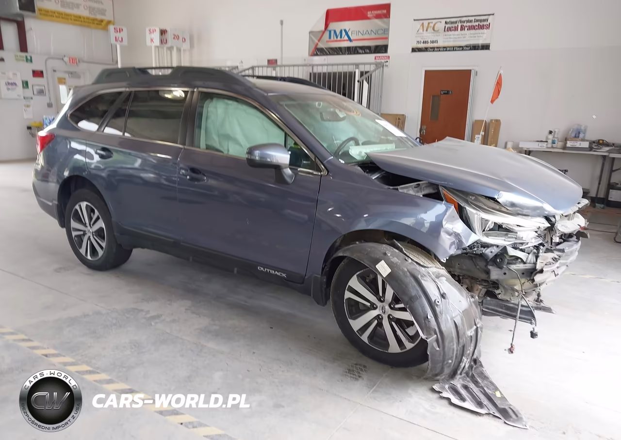 2018 Subaru Outback 3.6R Limited – zdjęcie 1 z 15