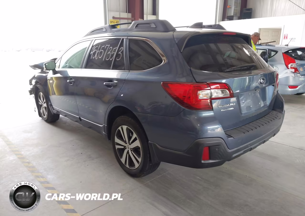 2018 Subaru Outback 3.6R Limited VIN:4S4BSENC9J3287854 - 3