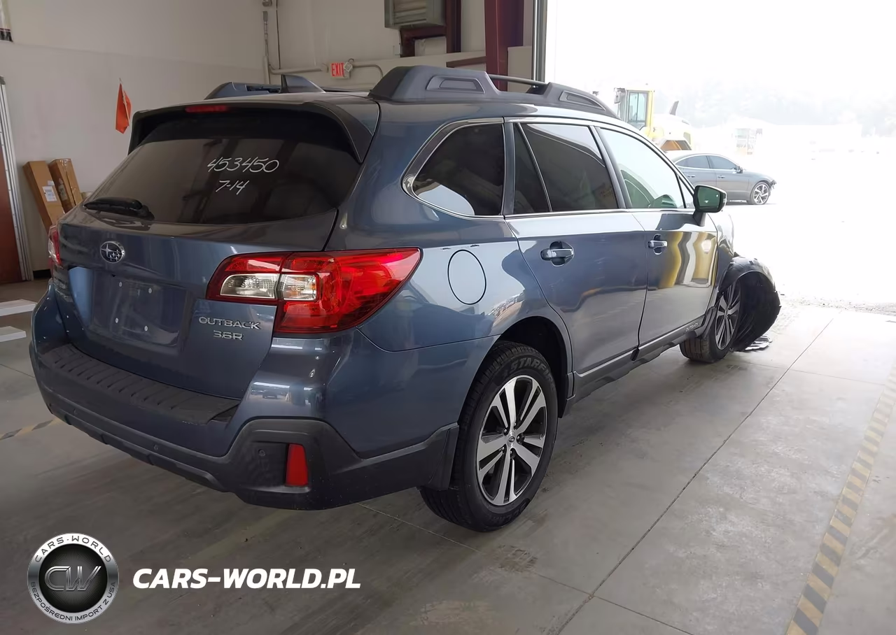 2018 Subaru Outback 3.6R Limited VIN:4S4BSENC9J3287854 - 4