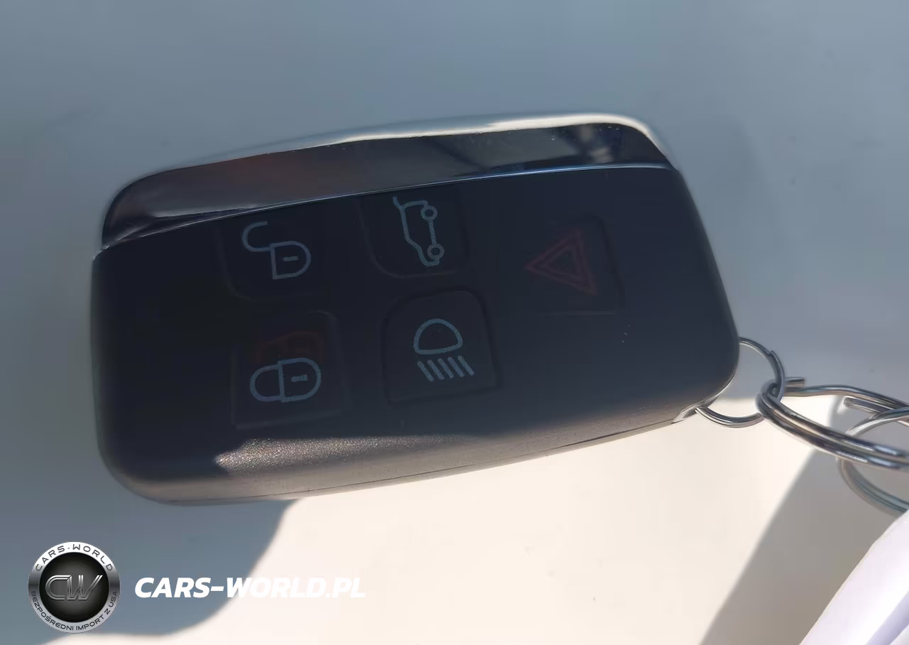 2019 Land Rover Range Rover Velar P250 R-Dynamic Se VIN:SALYL2EX4KA223580 - 11