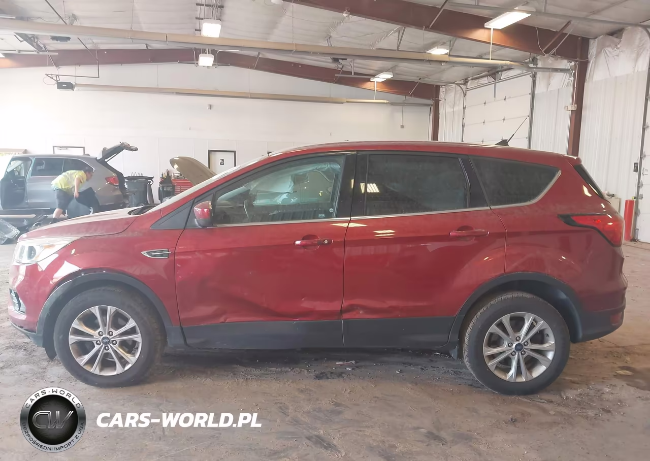 2019 Ford Escape Se VIN:1FMCU0GD2KUA93329 - 14