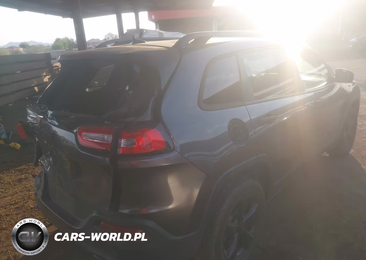 2016 Jeep Cherokee Altitude VIN:1C4PJMAB0GW340162 - 4
