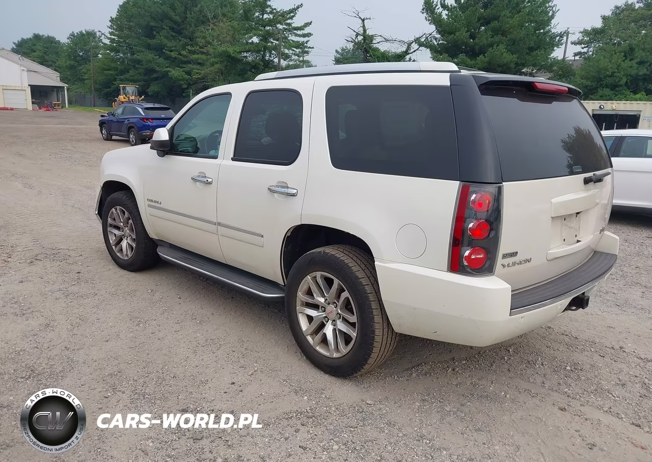 2012 GMC Yukon Denali VIN:1GKS2EEF5CR199628 - 3