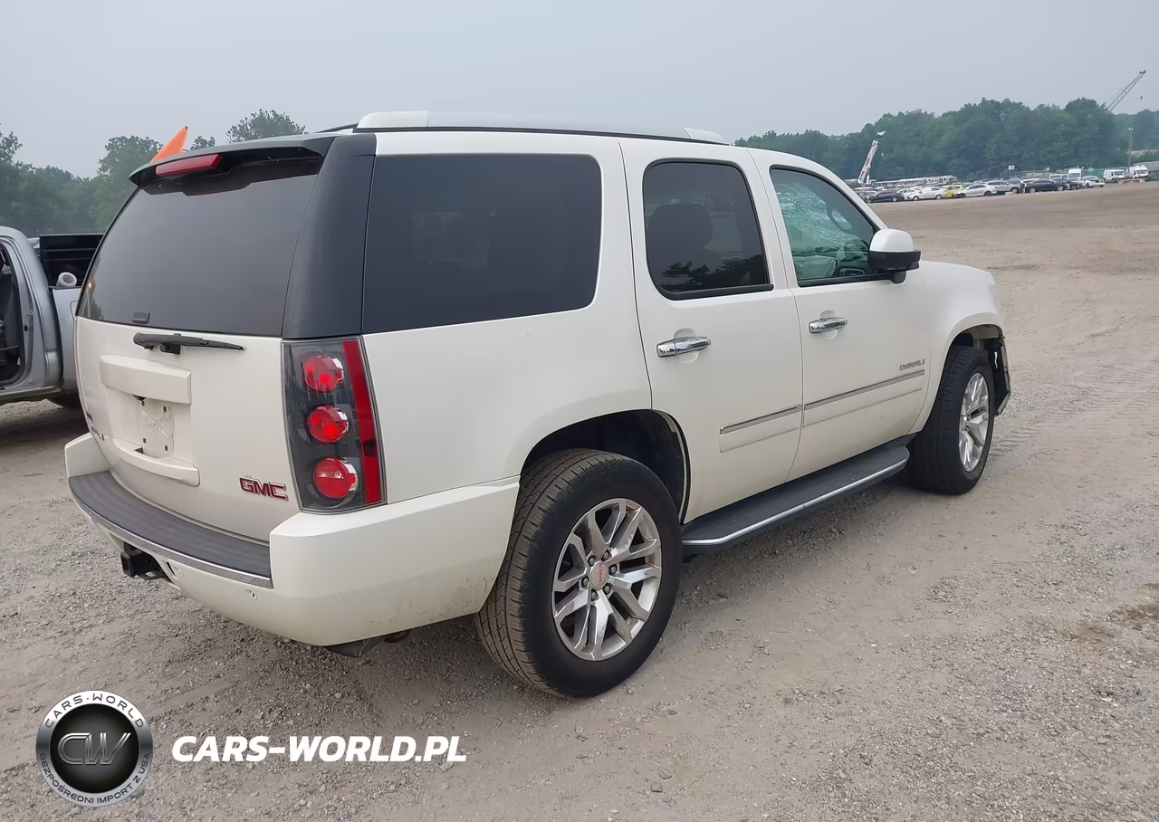 2012 GMC Yukon Denali VIN:1GKS2EEF5CR199628 - 4