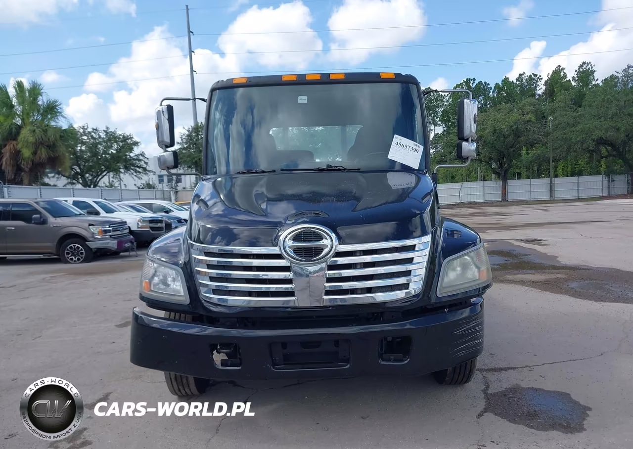 2010 Hino 258 VIN:5PVND8JN7A4S50199 - 11