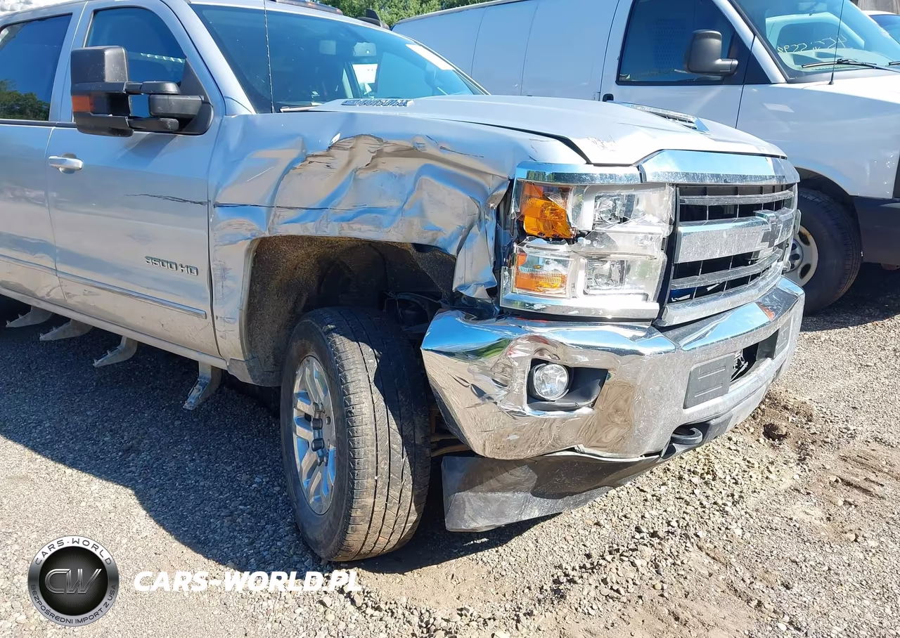 2019 Chevrolet Silverado 3500Hd Lt VIN:1GC4KWCY8KF100511 - 12