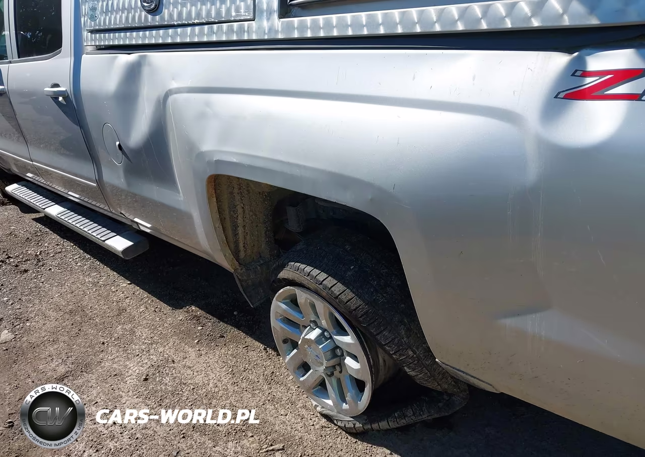 2019 Chevrolet Silverado 3500Hd Lt VIN:1GC4KWCY8KF100511 - 18