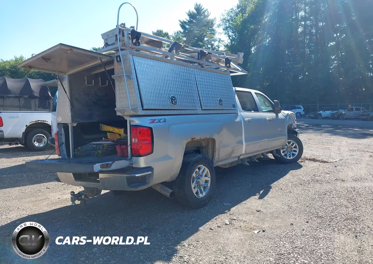 2019 Chevrolet Silverado 3500Hd Lt VIN:1GC4KWCY8KF100511 - 4