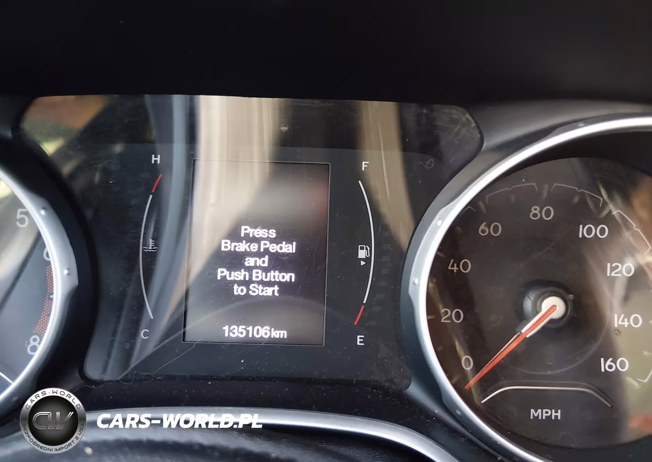 2018 Jeep Compass Sun And Wheel Fwd VIN:3C4NJCBB3JT487783 - 15