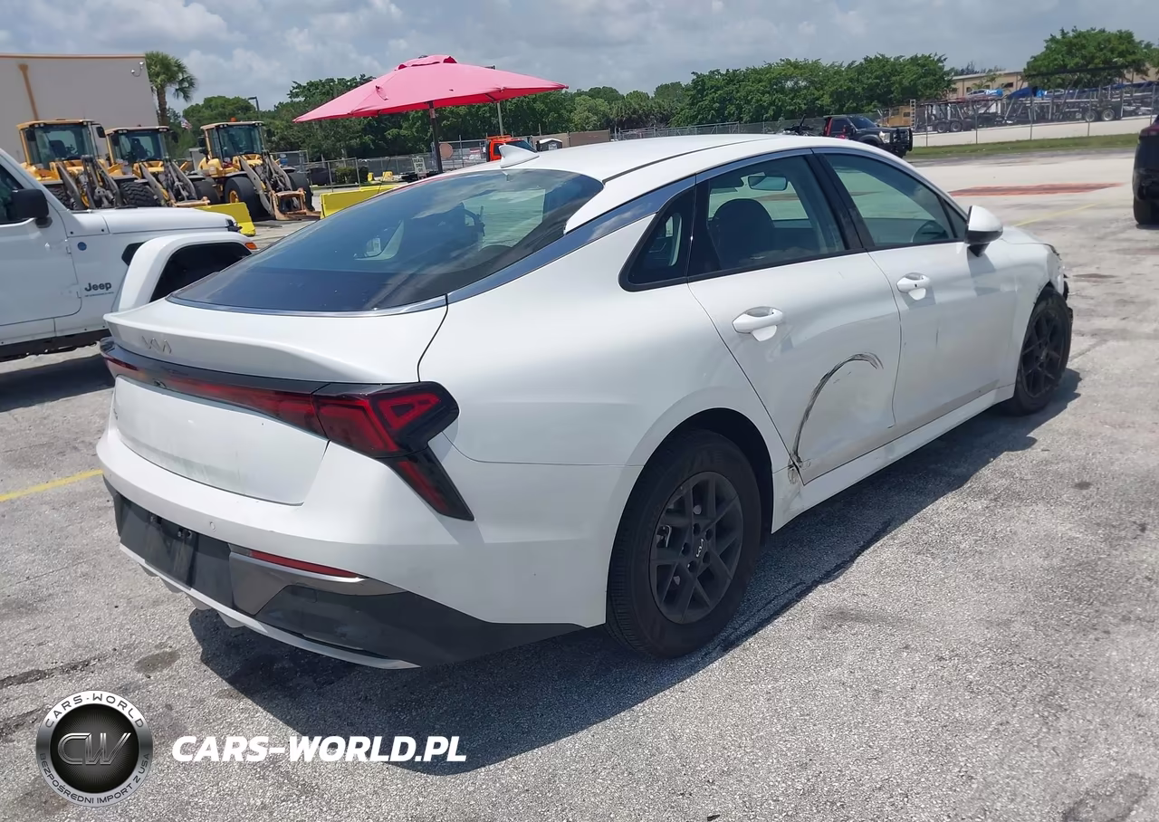 2026 Kia K5 Lxs Fwd VIN:KNAG24J79T5457633 - 4