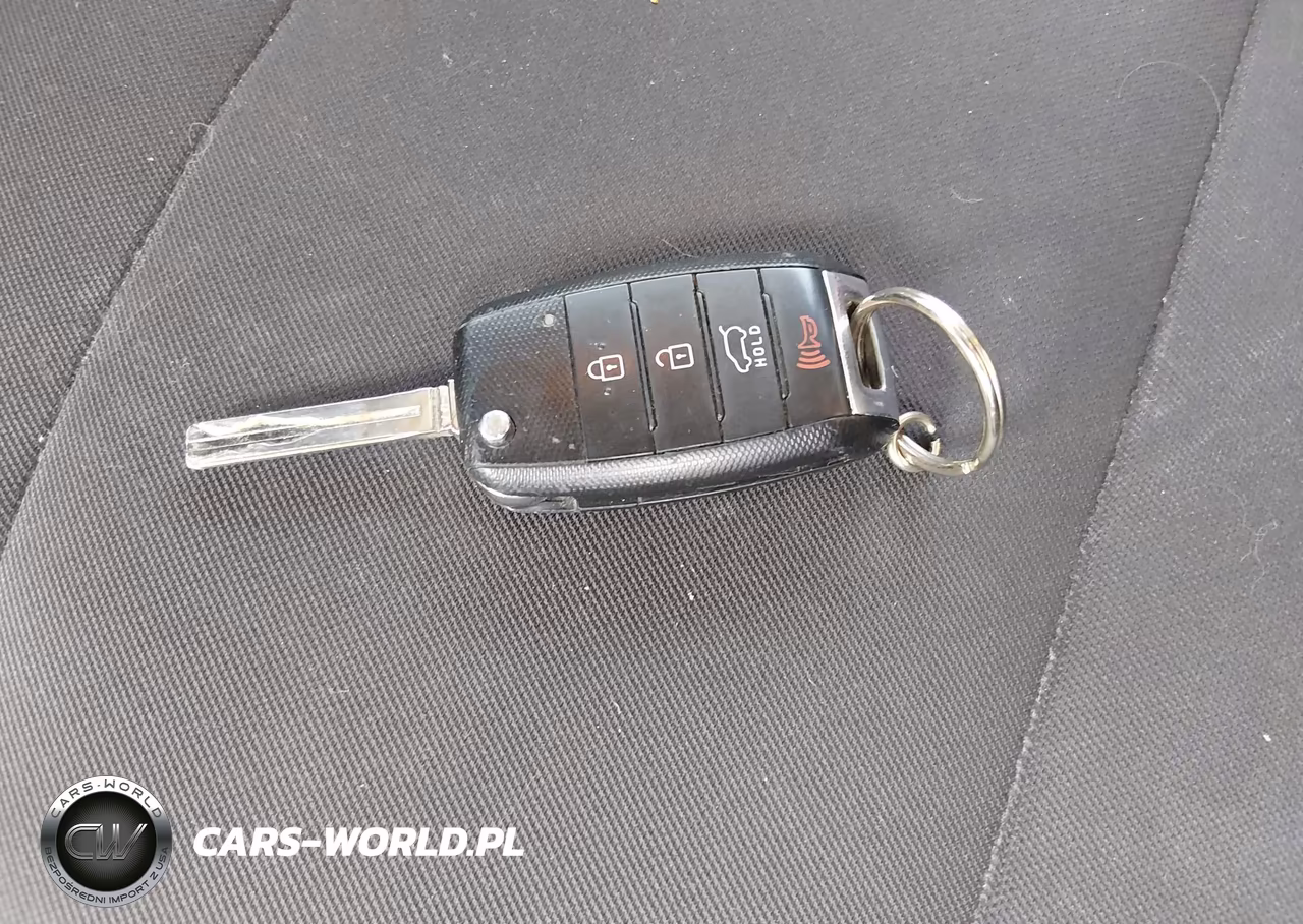 2016 Kia Soul VIN:KNDJN2A21G7256649 - 11