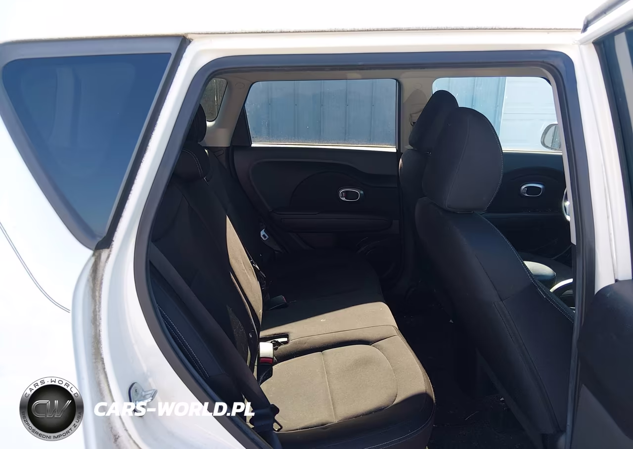 2016 Kia Soul VIN:KNDJN2A21G7256649 - 8