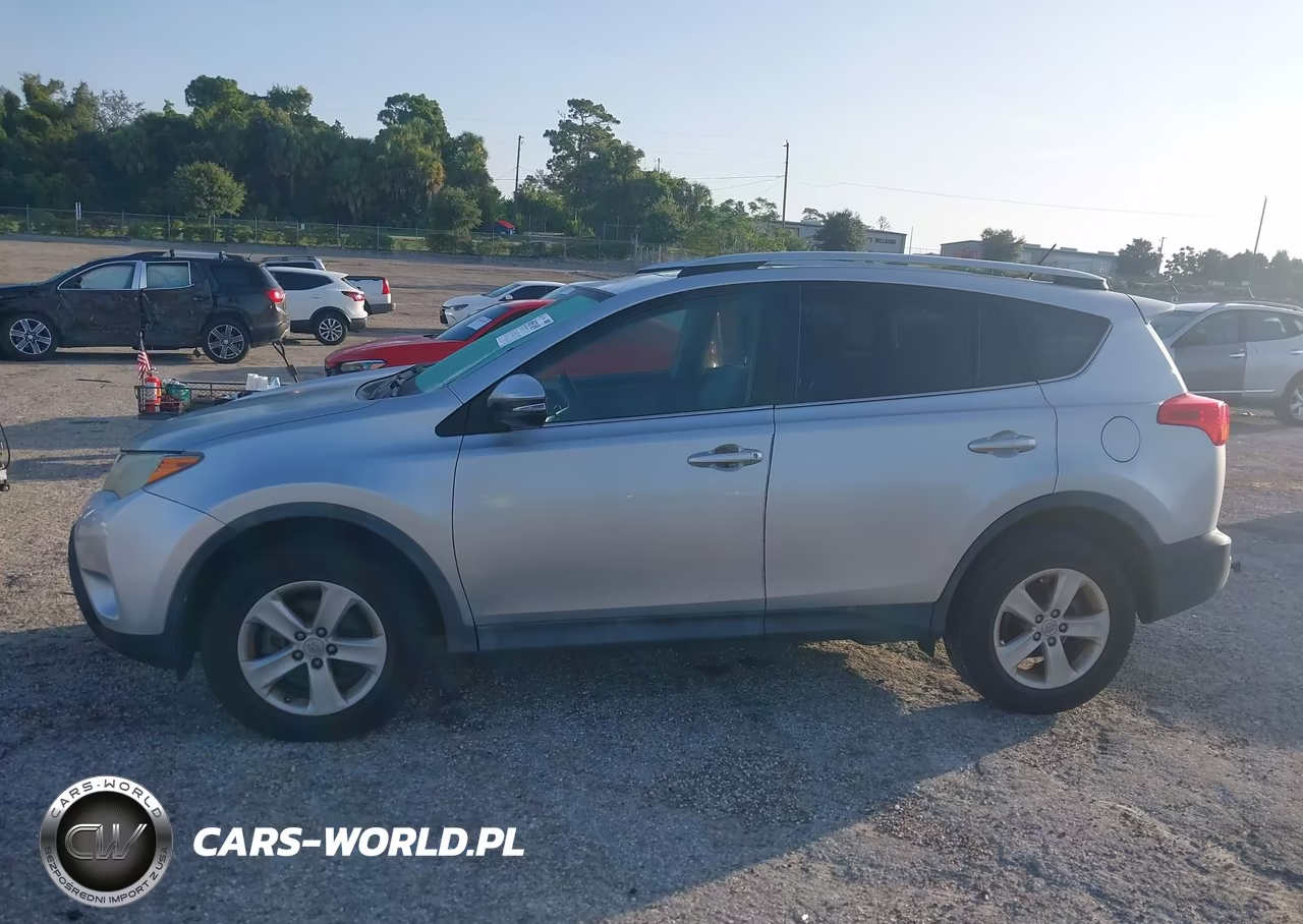 2014 Toyota Rav4 Xle VIN:2T3WFREV1EW110754 - 14