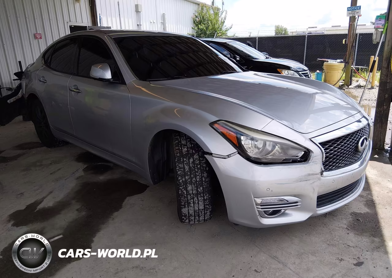 2016 Infiniti Q70 3.7 – zdjęcie 1 z 16