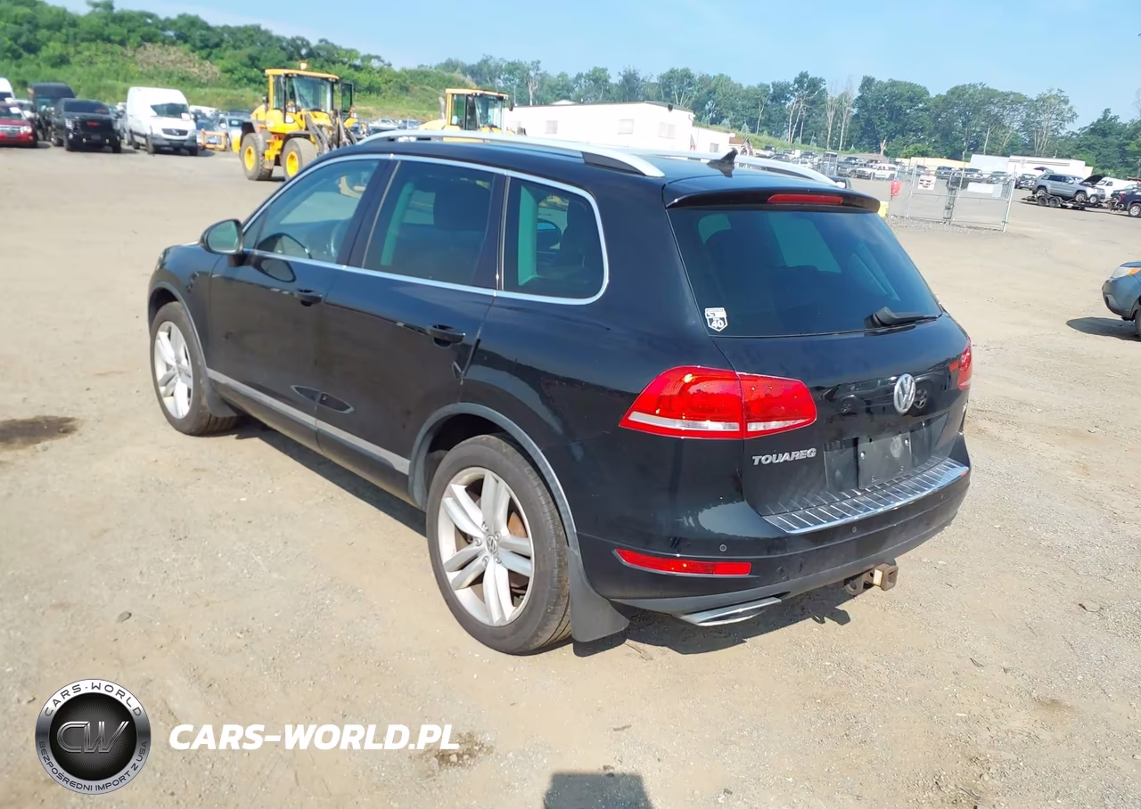 2012 Volkswagen Touareg Tdi Executive VIN:WVGFK9BPXCD000292 - 3