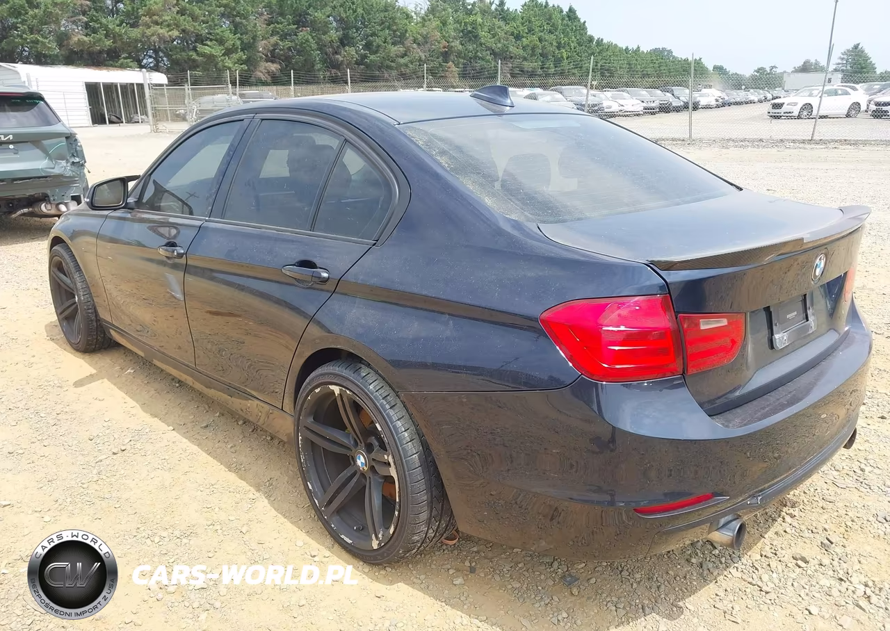 2013 BMW 335I xDrive VIN:WBA3B9C51DF587540 - 3
