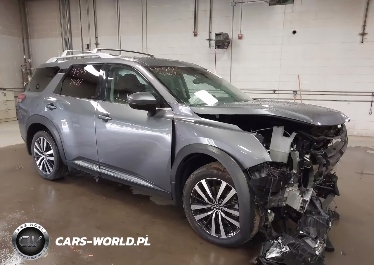 2024 Nissan Pathfinder Platinum 4Wd