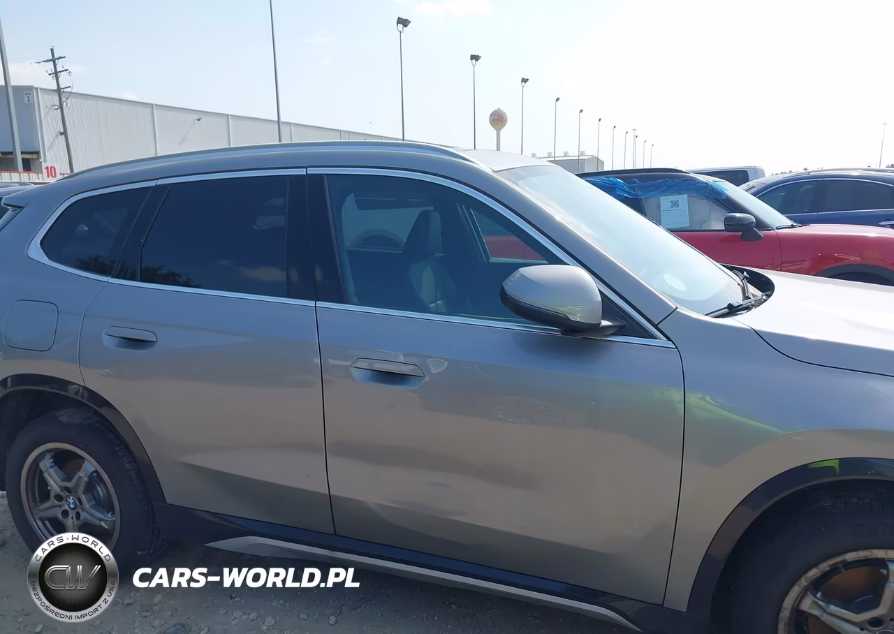 2026 BMW X1 xDrive28I VIN:WBX73EF00T5636969 - 13