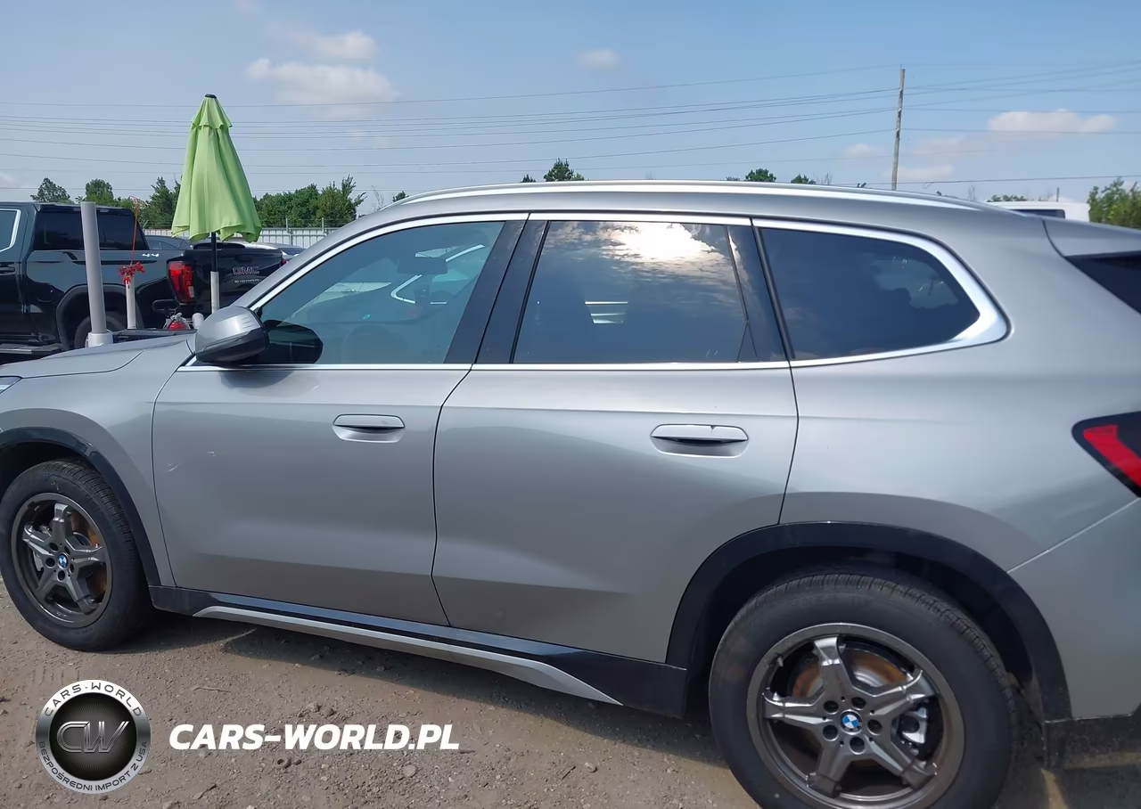 2026 BMW X1 xDrive28I VIN:WBX73EF00T5636969 - 14