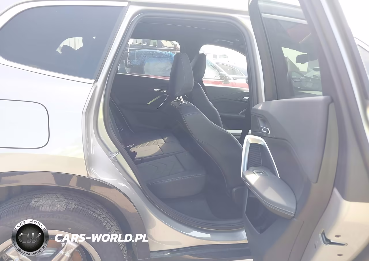 2026 BMW X1 xDrive28I VIN:WBX73EF00T5636969 - 8