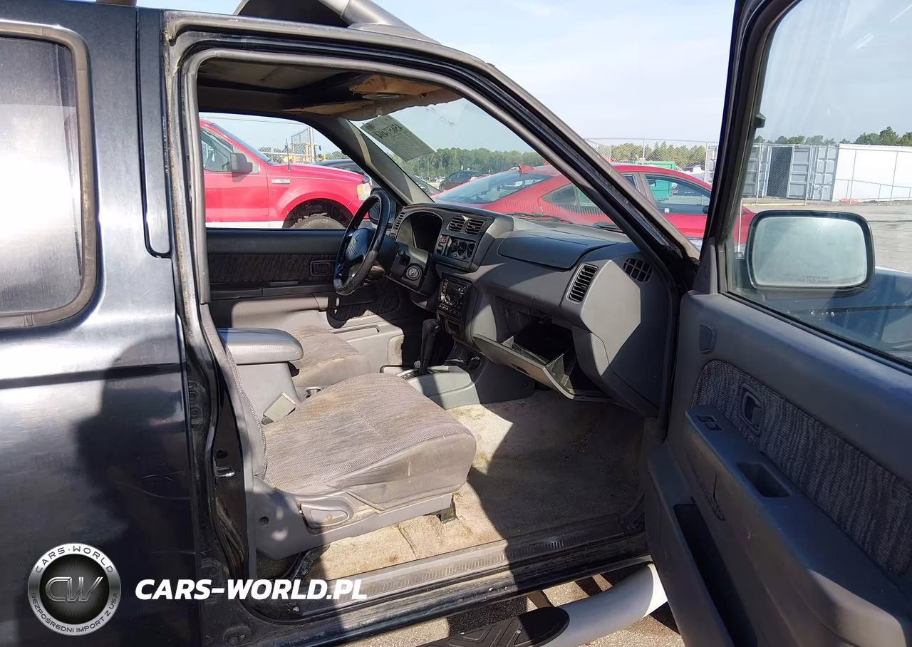 2000 Nissan Frontier 2Wd Se-Xe VIN:1N6ED27T3YC389620 - 5