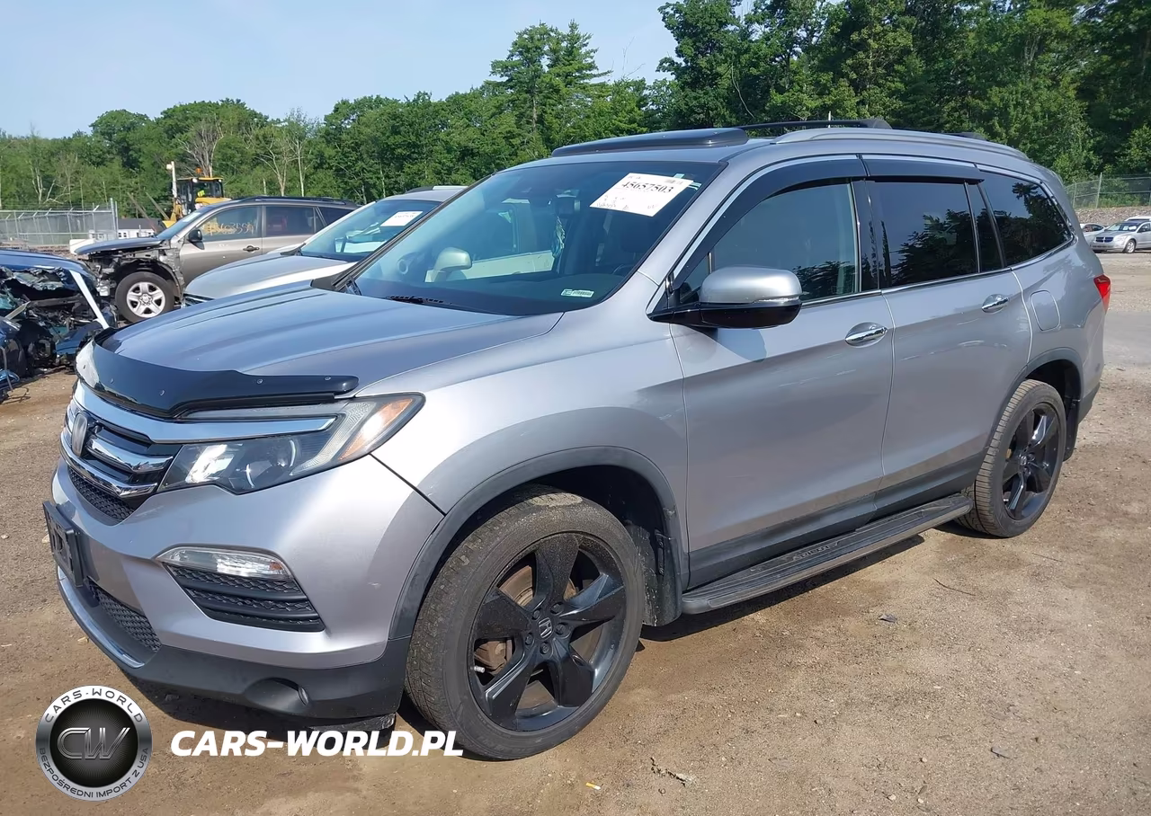 2017 Honda Pilot Elite VIN:5FNYF6H09HB034556 - 19