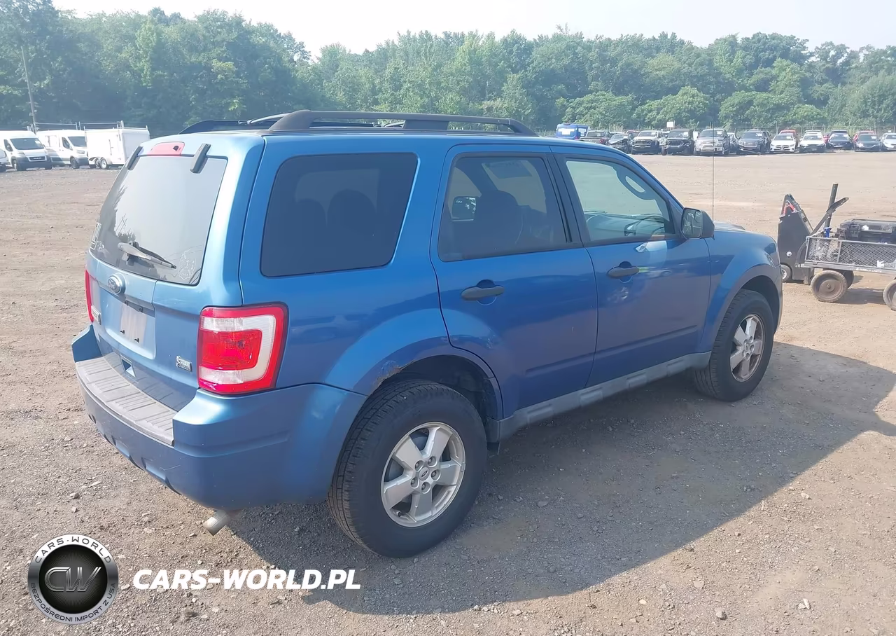 2010 Ford Escape Xlt VIN:1FMCU0DG5AKB63821 - 6