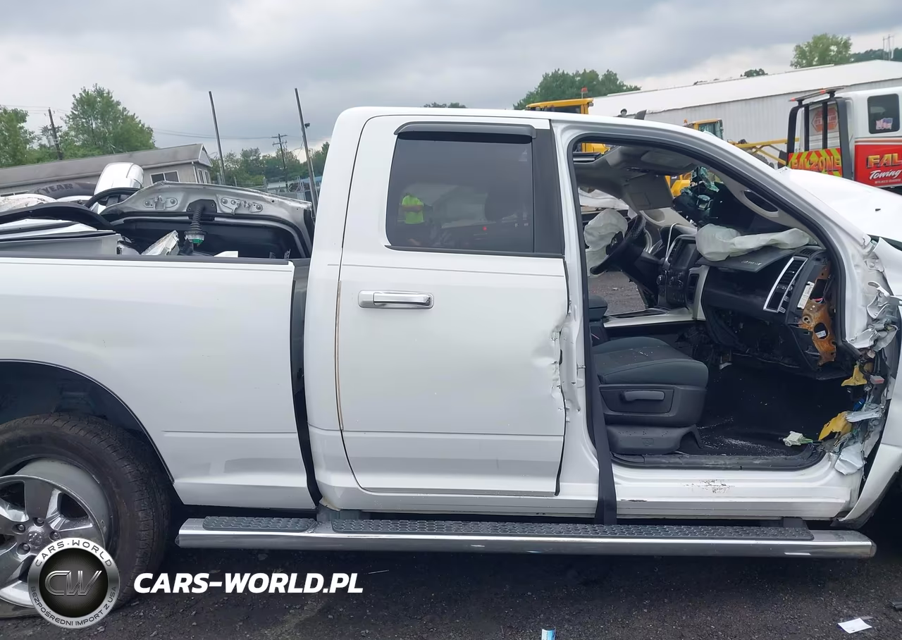 2016 Ram 1500 Big Horn VIN:1C6RR7GT9GS140964 - 12