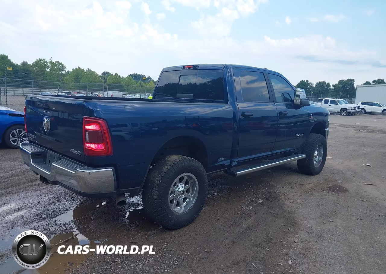 2024 Ram 2500 VIN:3C6UR5FL2RG368282 - 4