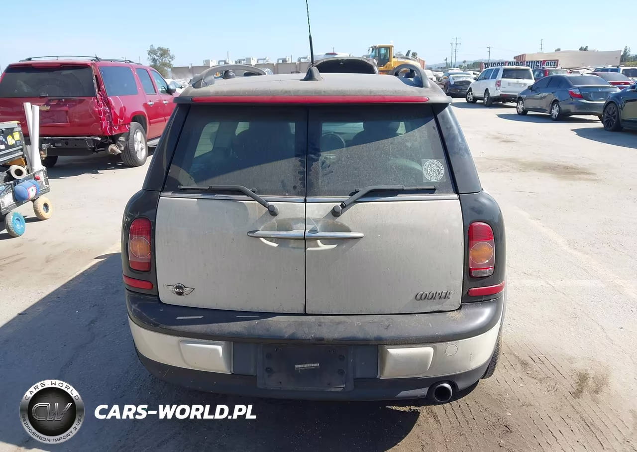 2010 Mini Cooper Clubman VIN:WMWML3C50ATX37889 - 16