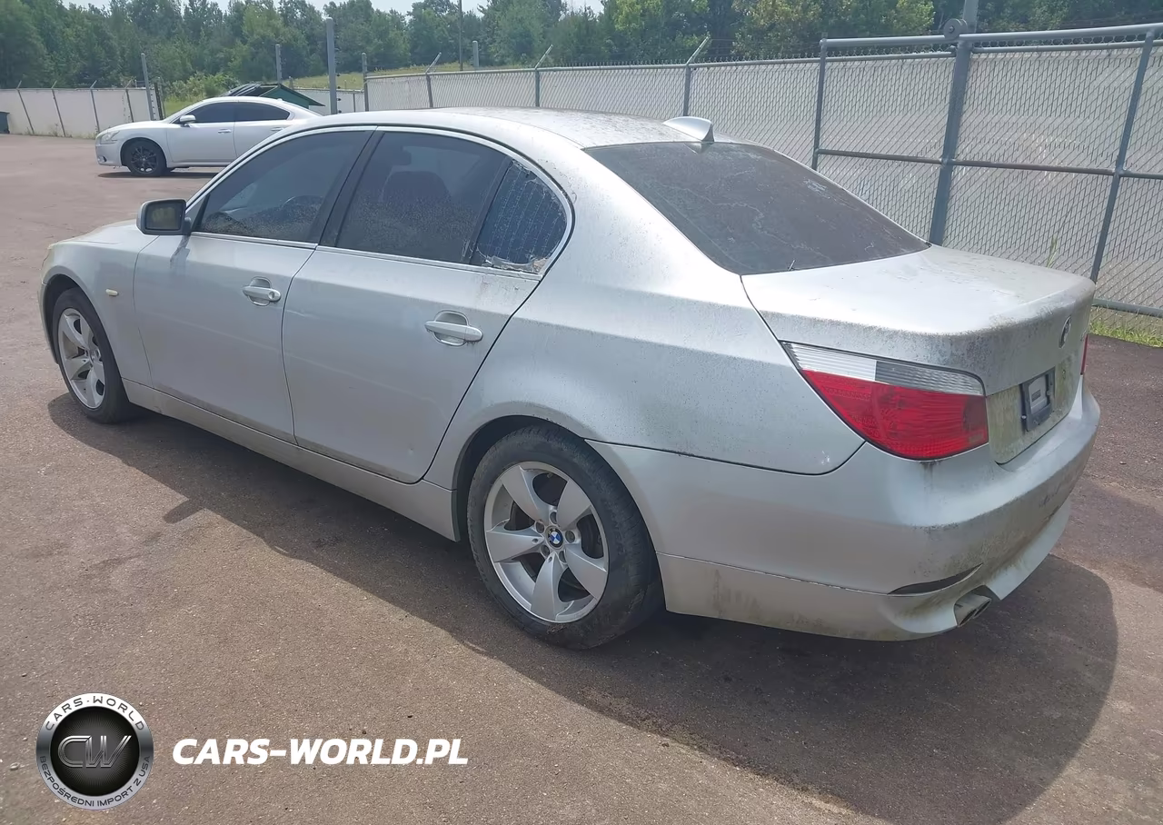 2005 BMW 525I VIN:WBANA53515B855743 - 3