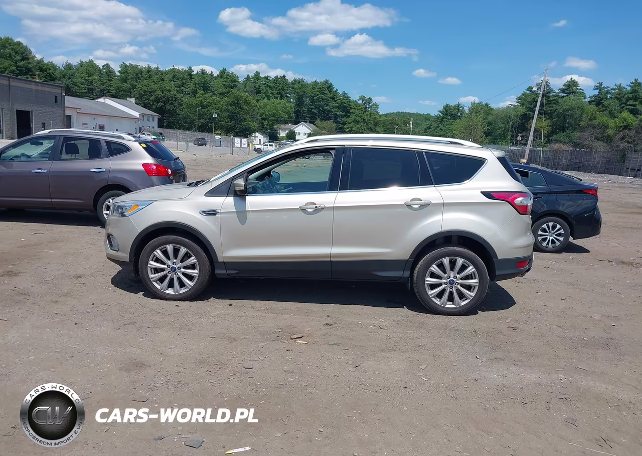 2017 Ford Escape Titanium VIN:1FMCU9JD0HUC17099 - 14