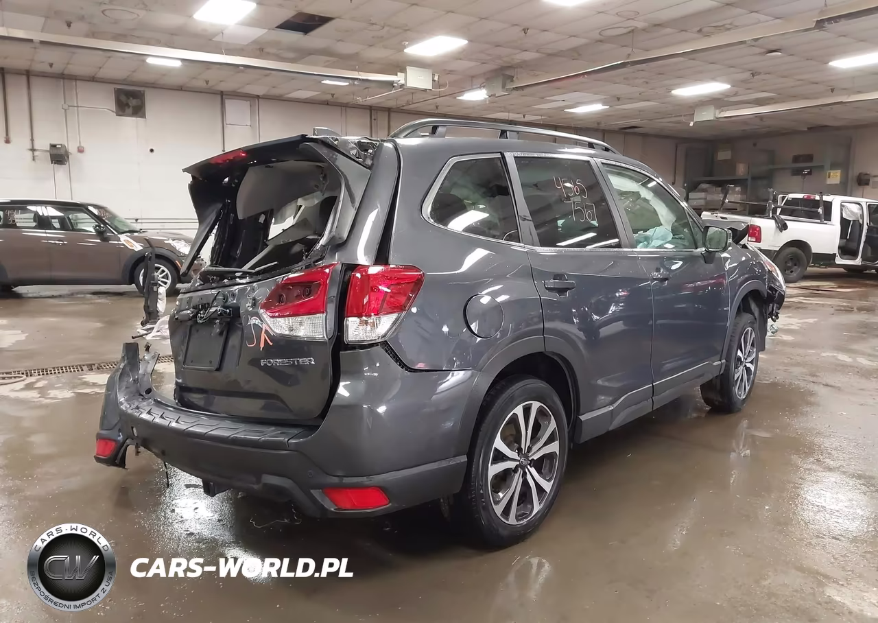2022 Subaru Forester Limited VIN:JF2SKAPC6NH477728 - 4