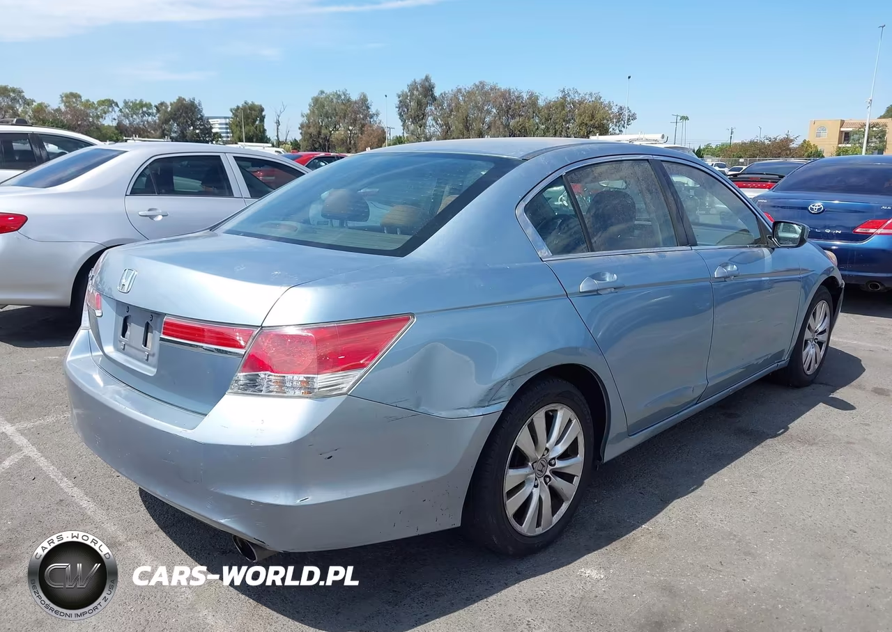 2012 Honda Accord 2.4 Ex VIN:1HGCP2F74CA132851 - 4
